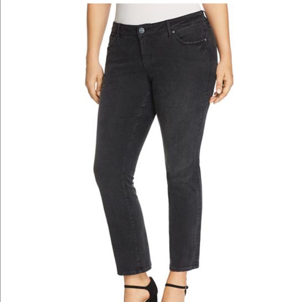 Slink high rise jeans size 22 black